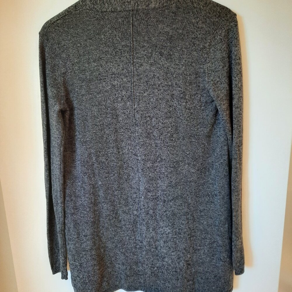 G. H. Bass & Co. Grey Cardigan XS - Picture 3 of 8